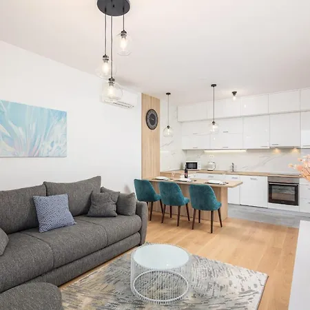 Sisqo Luxury Apartament Split