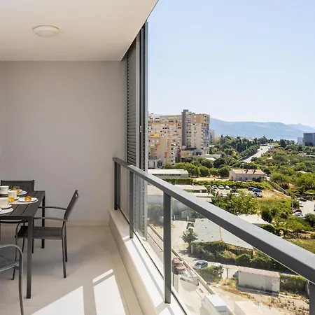 Апартаменти Sisqo Luxury *