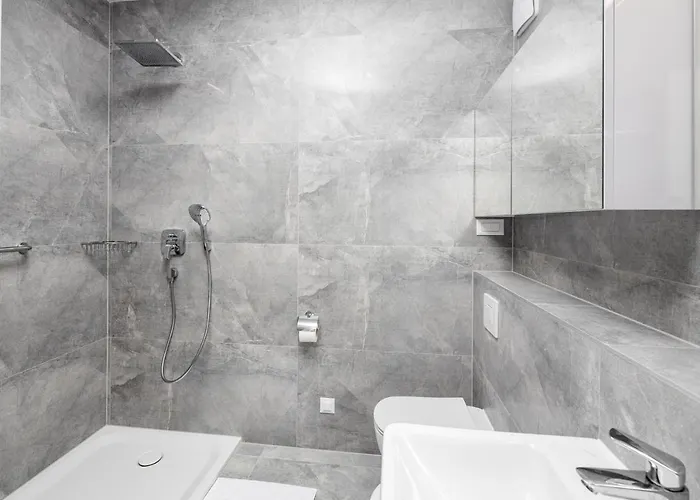 Sisqo Luxury * 스플리트